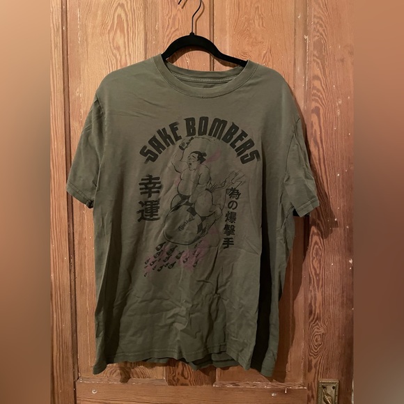 lucky brand sake bomb t shirts - Picture 3 of 6